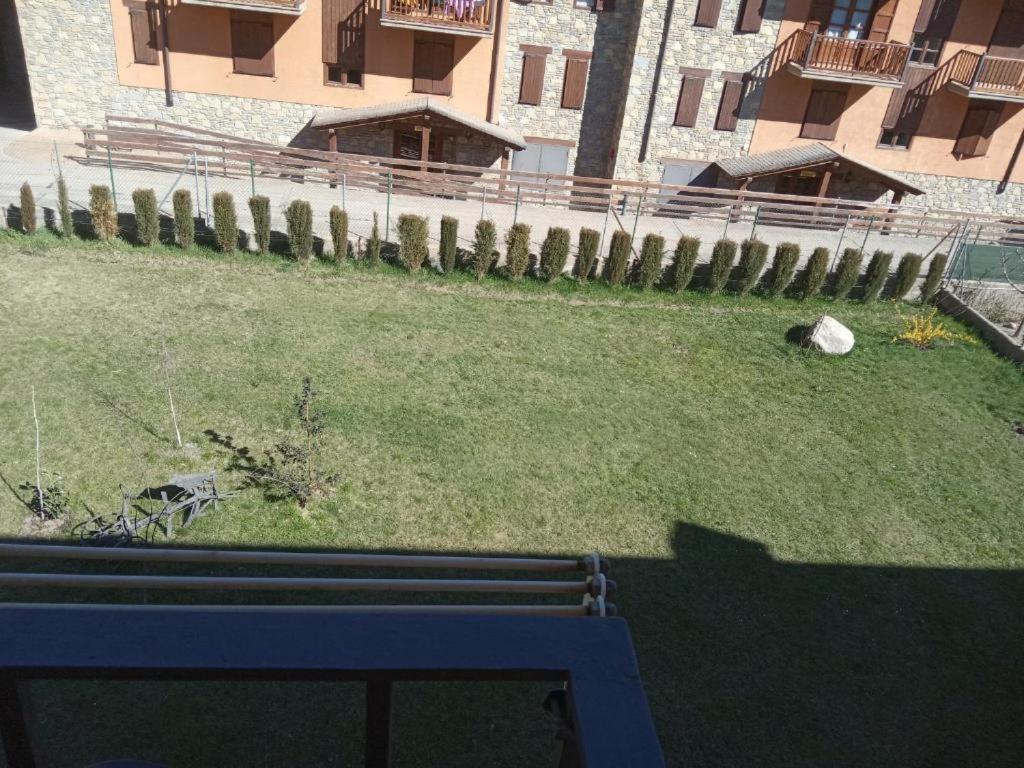 Pensjonat Casa Nando Esterri d'Àneu Zewnętrze zdjęcie